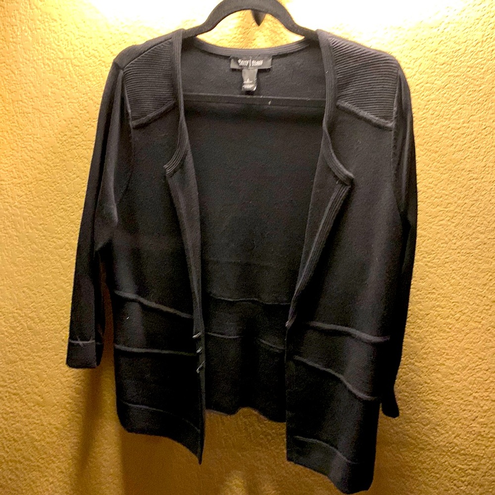Beautiful sweater from black and white market size large